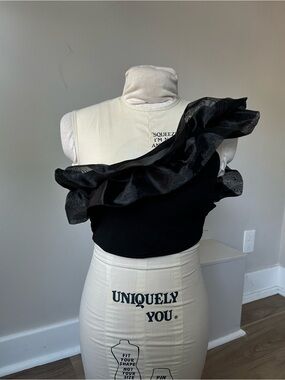 Nasty Gal Black One-Shoulder Ruffle Crop Top